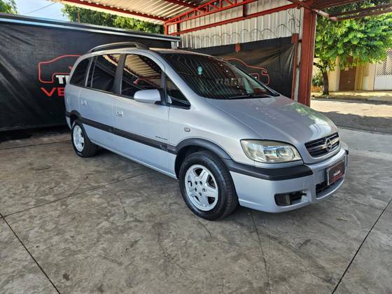 CHEVROLET ZAFIRA 2.0 MPFI ELEGANCE 8V FLEX 4P AUTOMÁTICO